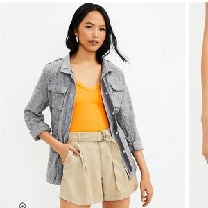 Loft pleated belted short